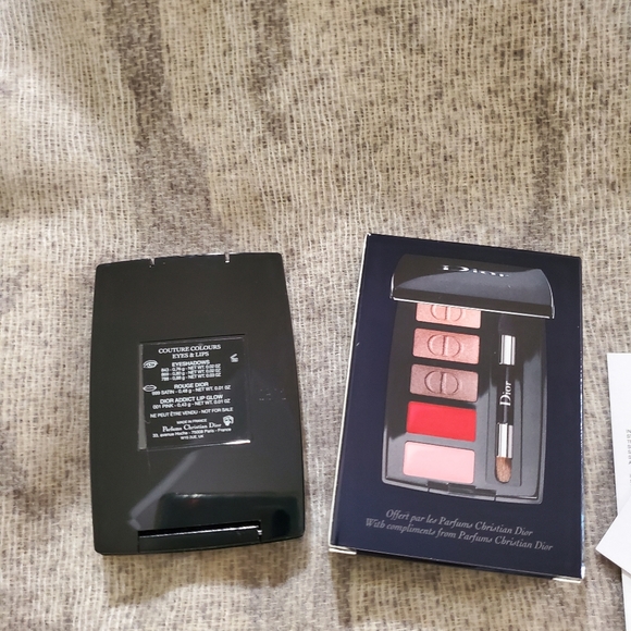 Dior Mini Palette (eyeshadows & lip colors) - Picture 3 of 6